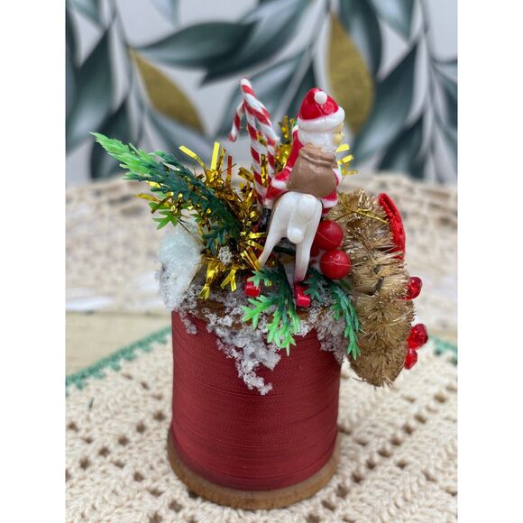 Miniature ALL VINTAGE Thread Spool Christmas Assemblage Santa - Picture 2 of 6